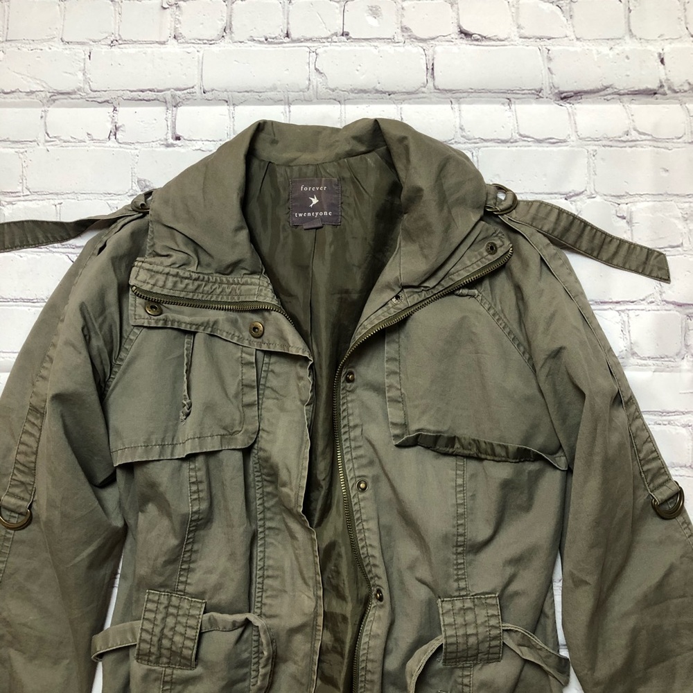 Utility Jacket - Picture 2 of 4